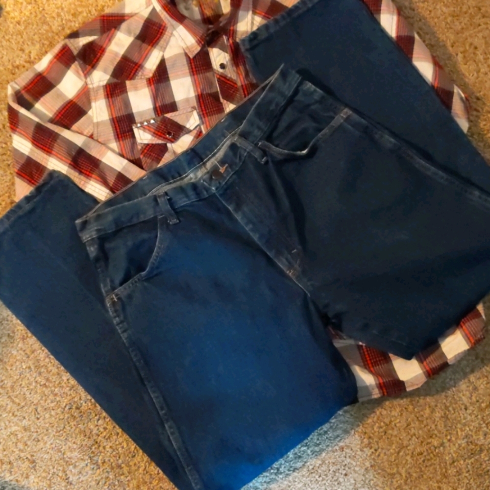 Rustler Blue Jeans . Size 36 x 30